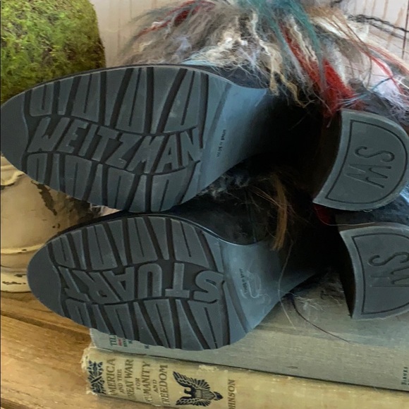 Stuart Weitzman - Picture 5 of 5